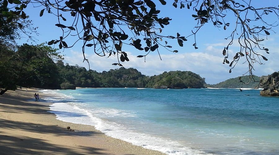 Pantai Kondang Merak